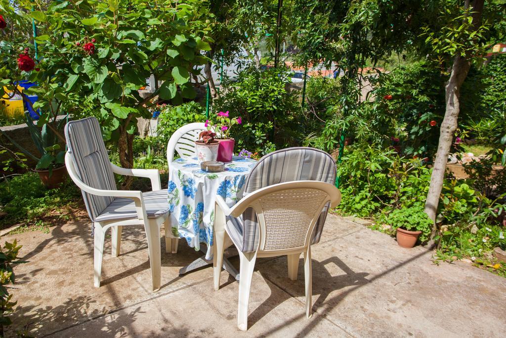 Apartment Dunja Cres Buitenkant foto