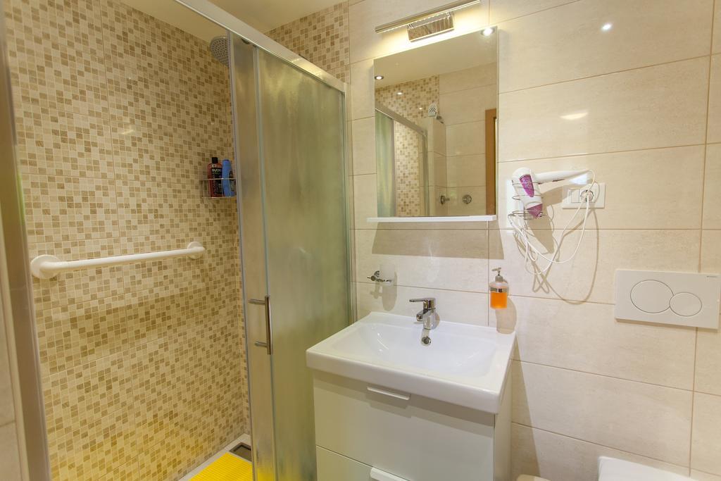 Apartment Dunja Cres Buitenkant foto